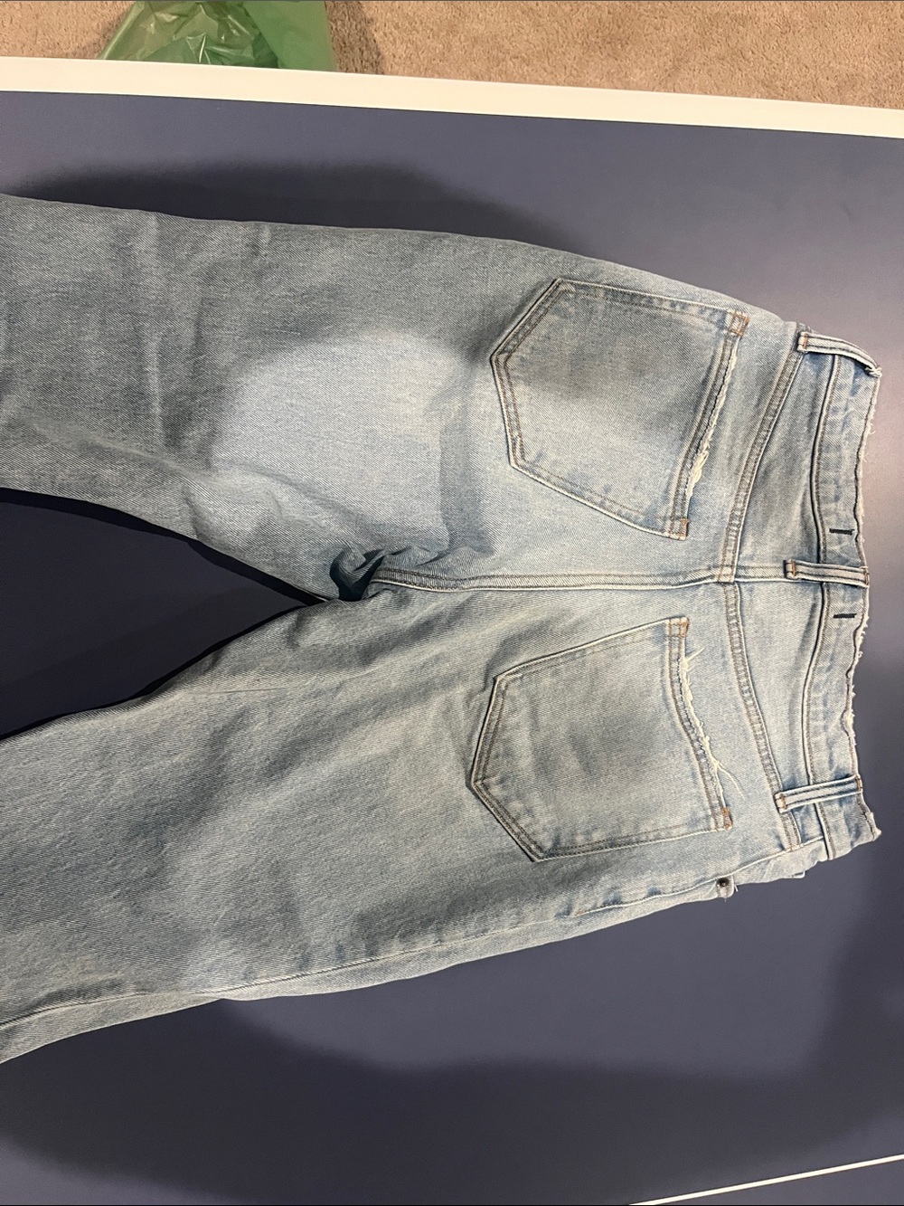 Abercrombie & Fitch Light Wash Flare Jeans - Picture 3 of 4